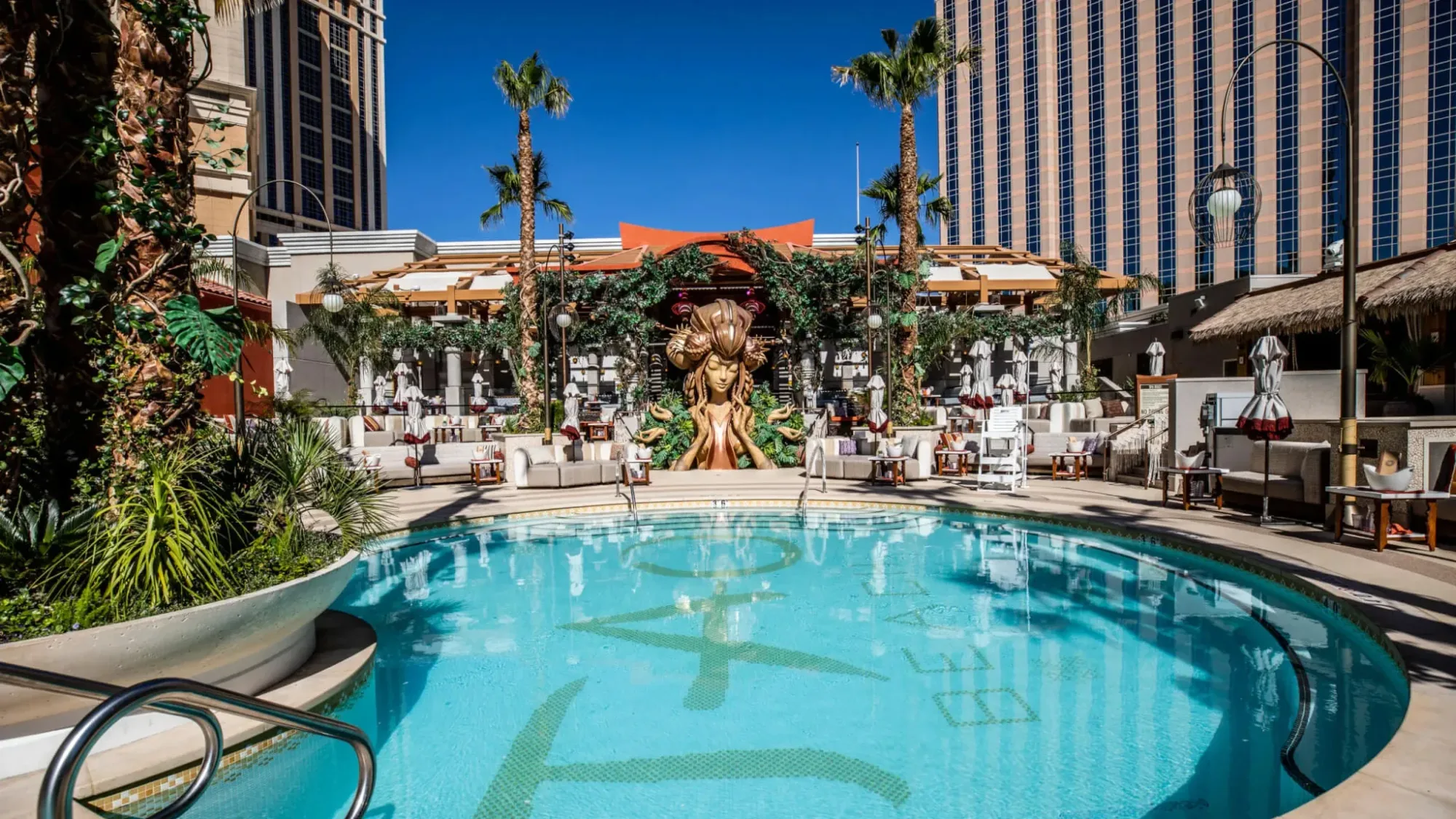 Tao Beach Pool Club