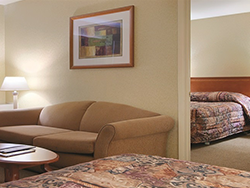 Deluxe Suite - 1 King and 1 Double