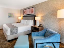 Deluxe King Bed Non-Smoking