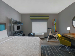 1 King Bed, Mobility/Hearing Accessible - Non-Smoking