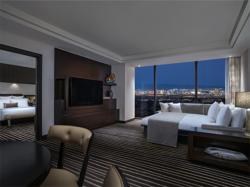 Signature Suite - One King Bed