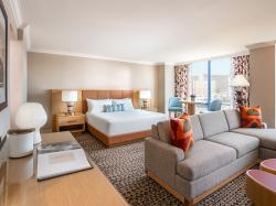 One King Bed Deluxe