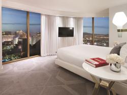 W Corner King Suite
