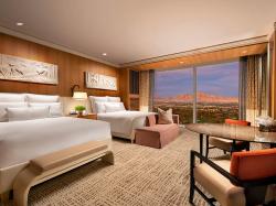 Wynn Panoramic View Two Queens