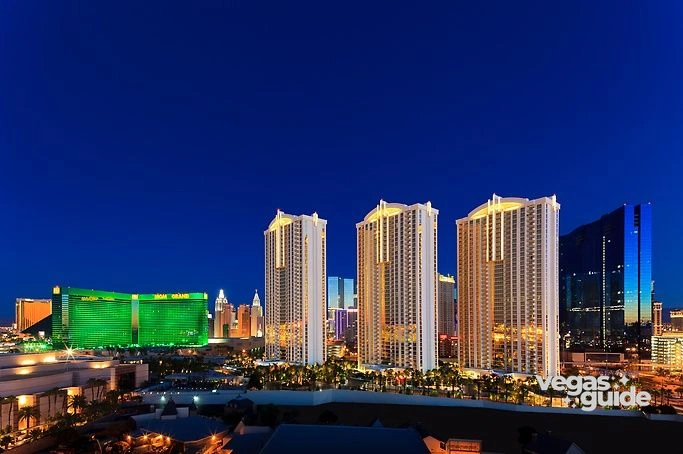 The Signature at MGM Grand – All Suites photo